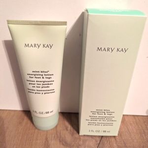 Mary Kay Mint Bliss Energizing lotion for feet and legs